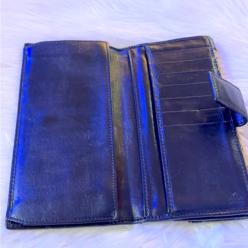 Authentic Gucci Monogram Wallet with a dust bag. - Picture 4 of 9